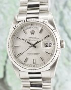 (image for) A ROLEX 18K WHITE GOLD OYSTER PERPETUAL DAY-DATE / 18239