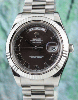 (image for) A ROLEX 18K WHITE GOLD OYSTER PERPETUAL DAY-DATE II / 218239