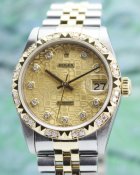 (image for) A ROLEX MID SIZE OYSTER PERPETUAL DATEJUST / 68273
