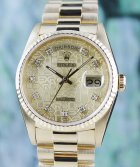 (image for) A ROLEX 18K YELLOW GOLD MEN SIZE OYSTER PERPETUAL DAY-DATE / 18238