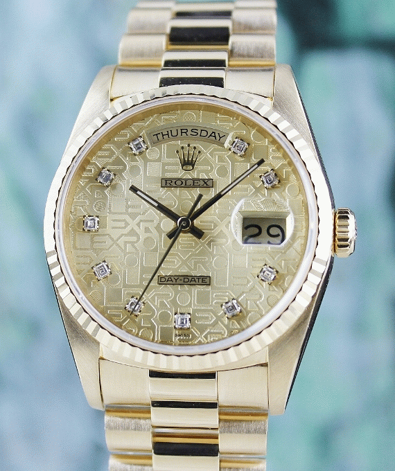 (image for) A ROLEX 18K YELLOW GOLD MEN SIZE OYSTER PERPETUAL DAY-DATE / 18238