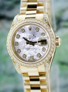 (image for) 100% ORIGINAL ROLEX 18K LADY SIZE OYSTER PERPETUAL DATEJUST / 179158 / CERT